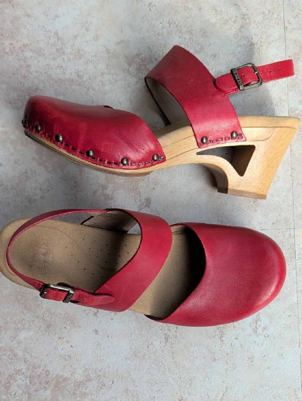 Dansko Red Leather Studded Clog Sandals With Heel - Picture 7 of 9